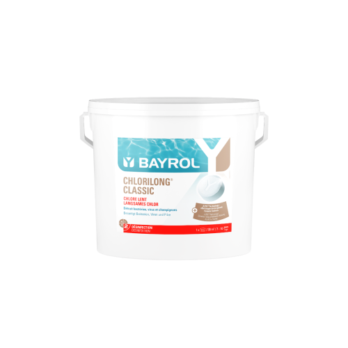 Seau de 10 kg de Chlorilong Classic de BAYROL, chlore lent en galets pour piscine.